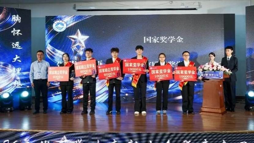 图片 图片